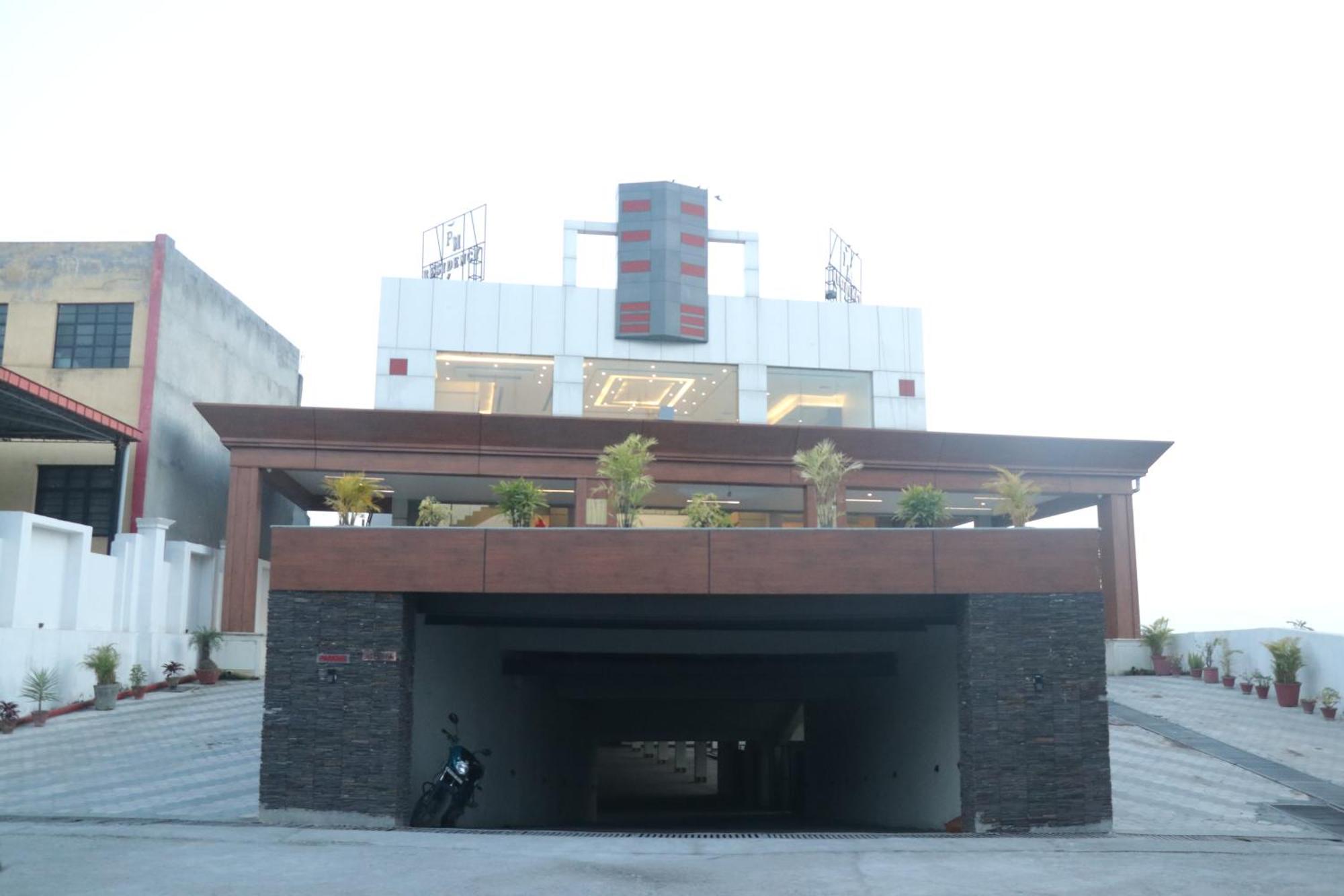 Hotel Pt Moolraj Residency Una  Esterno foto