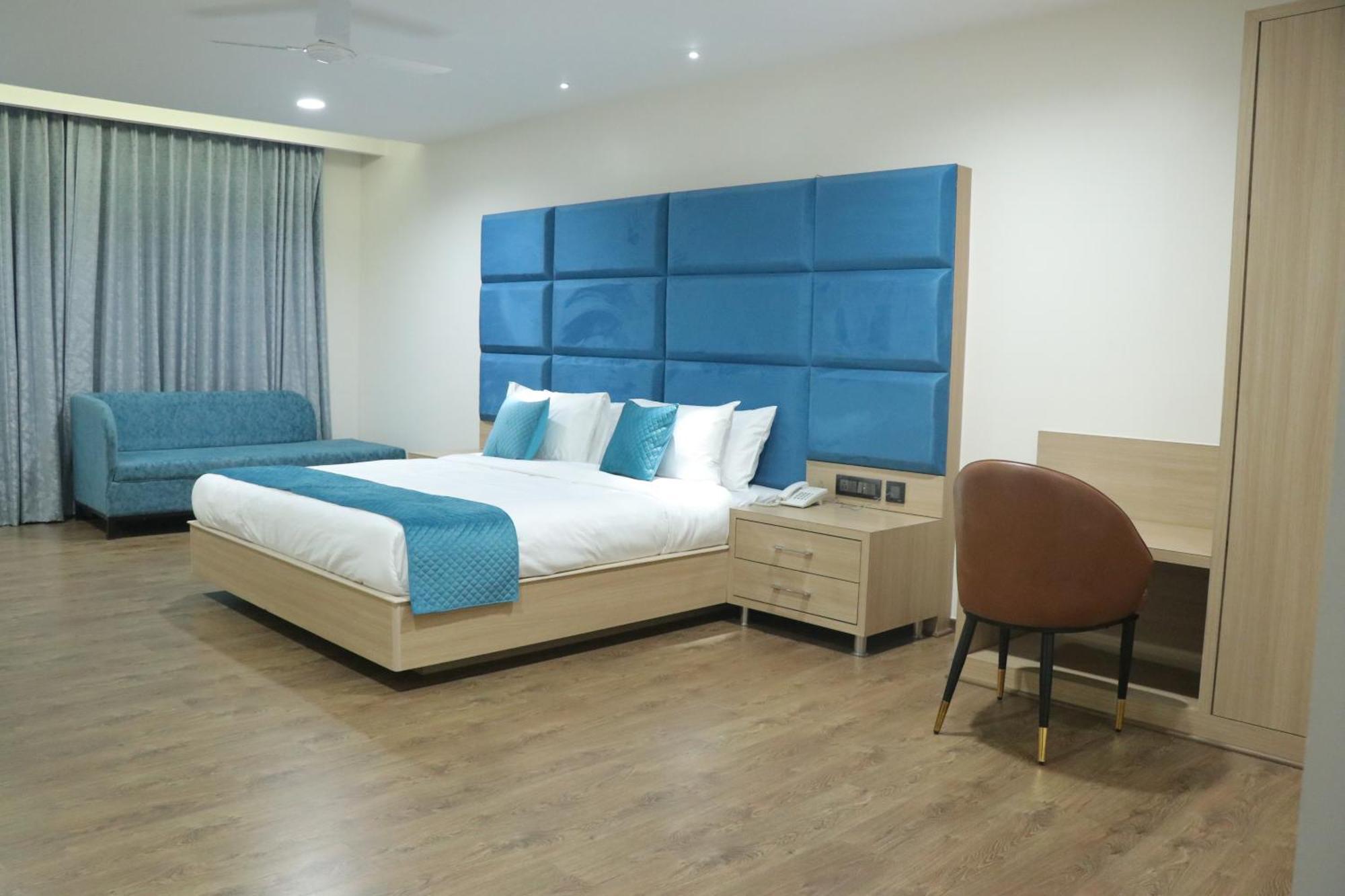 Hotel Pt Moolraj Residency Una  Esterno foto